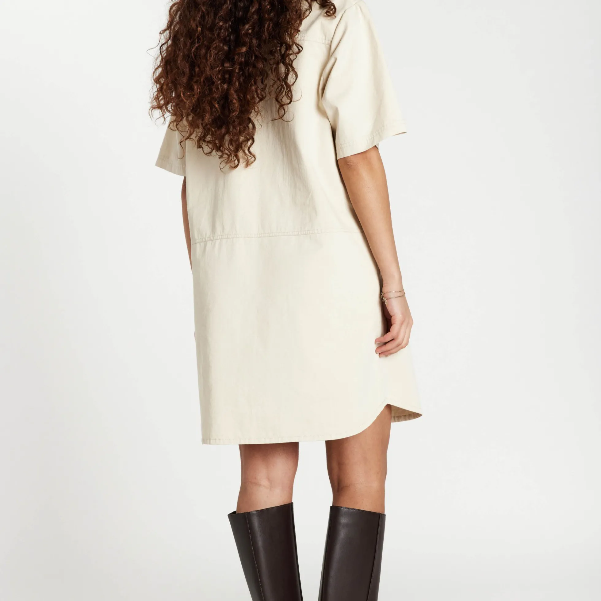 ThrinaxBBZigate dress, sand