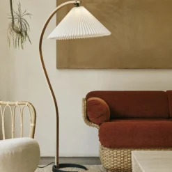 Timberline Floor Lamp