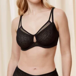 Triumph Signature Sheer W01 EX, black