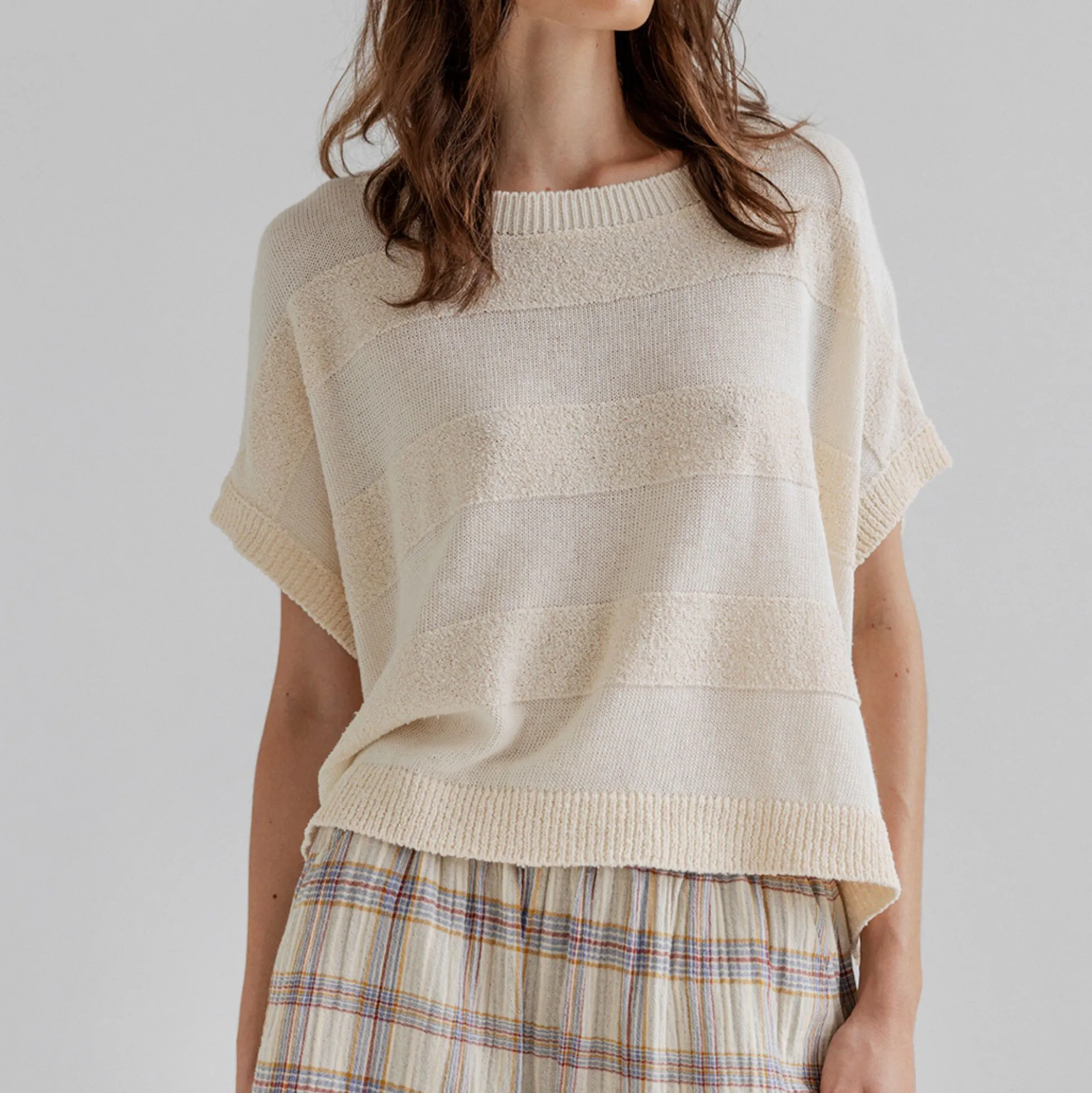 VERA DK35-261, chalk