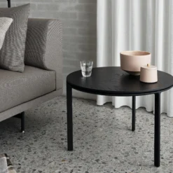 VIPP423 Coffee Table, dark oak