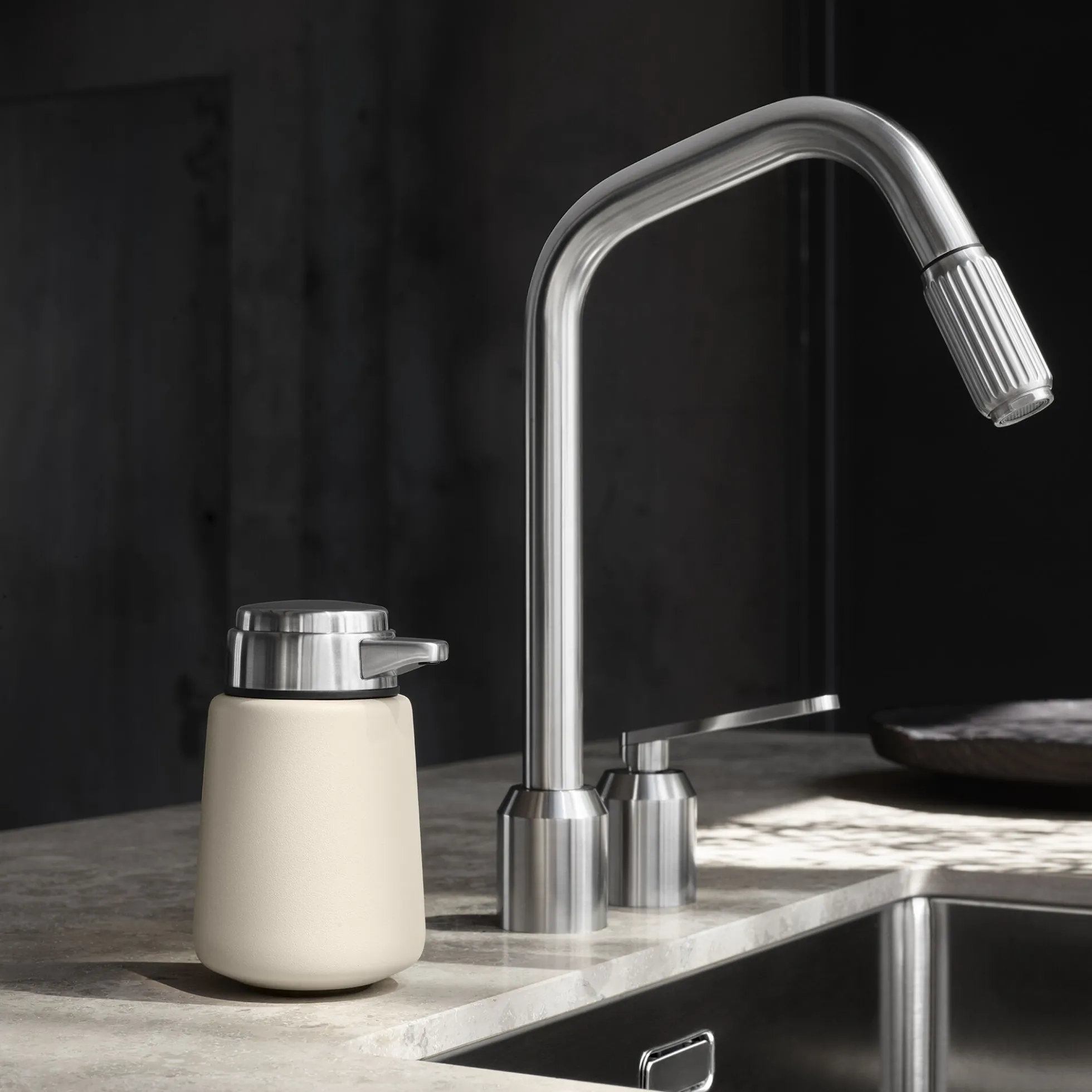 VIPP9 sæbedispenser, beige