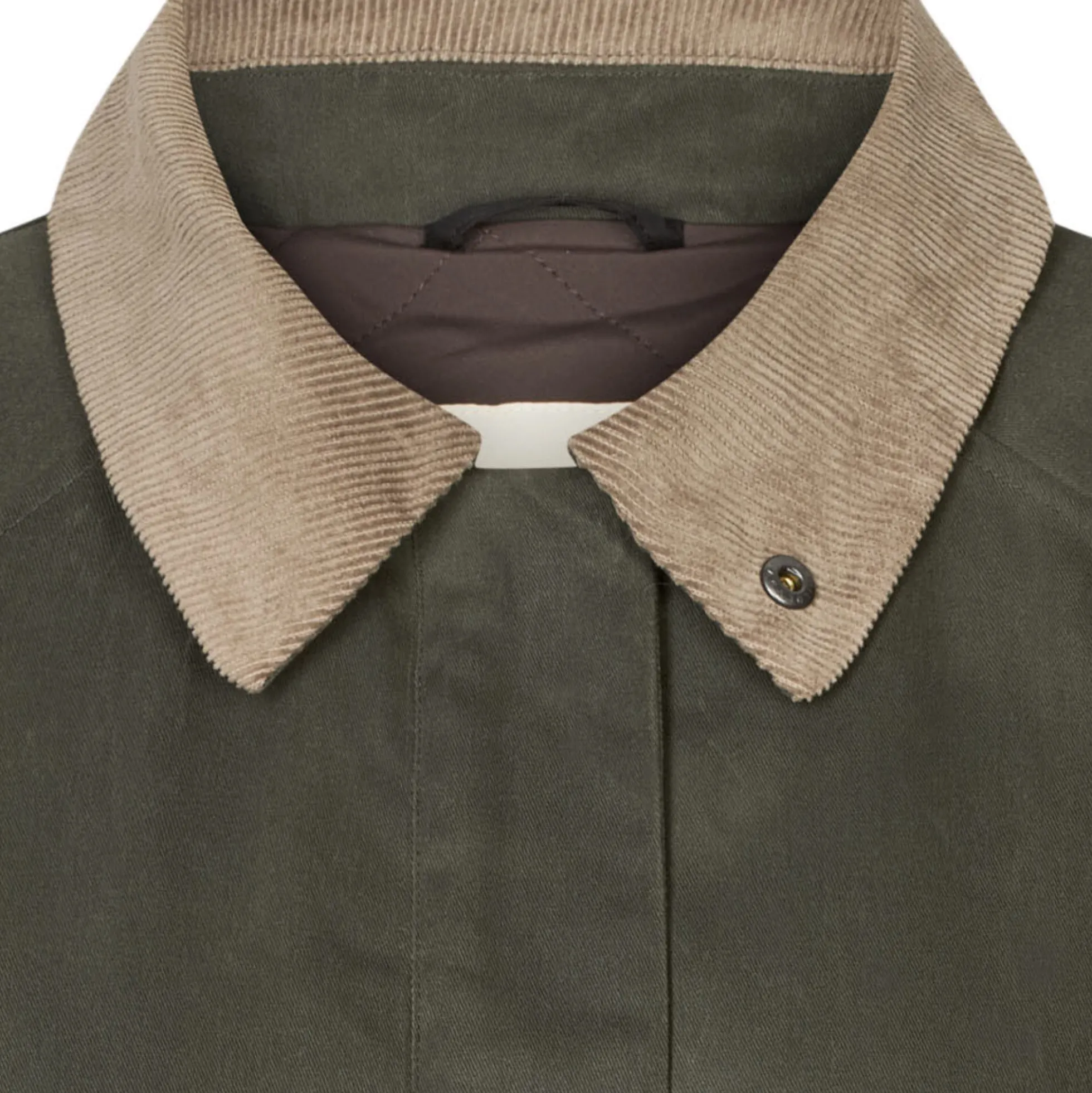 Waxed Coat Cloudy, dark soil