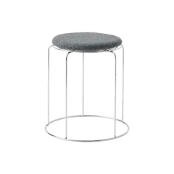 Wire Stool VP11 skammel med hynde, Hallingdal 130