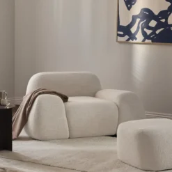 Wolke Lounge Chair, bouclé light beige