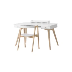 Wood skrivebord 66 cm & armstol sæt, hvid/eg
