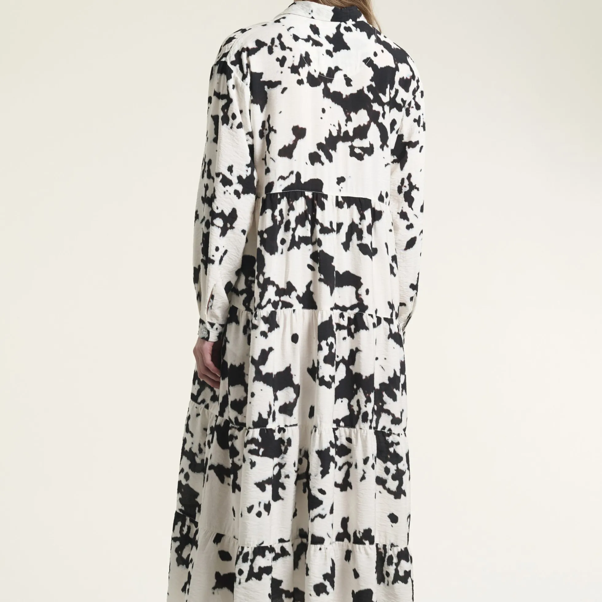 Yuri lang kjole, lily abstract lace