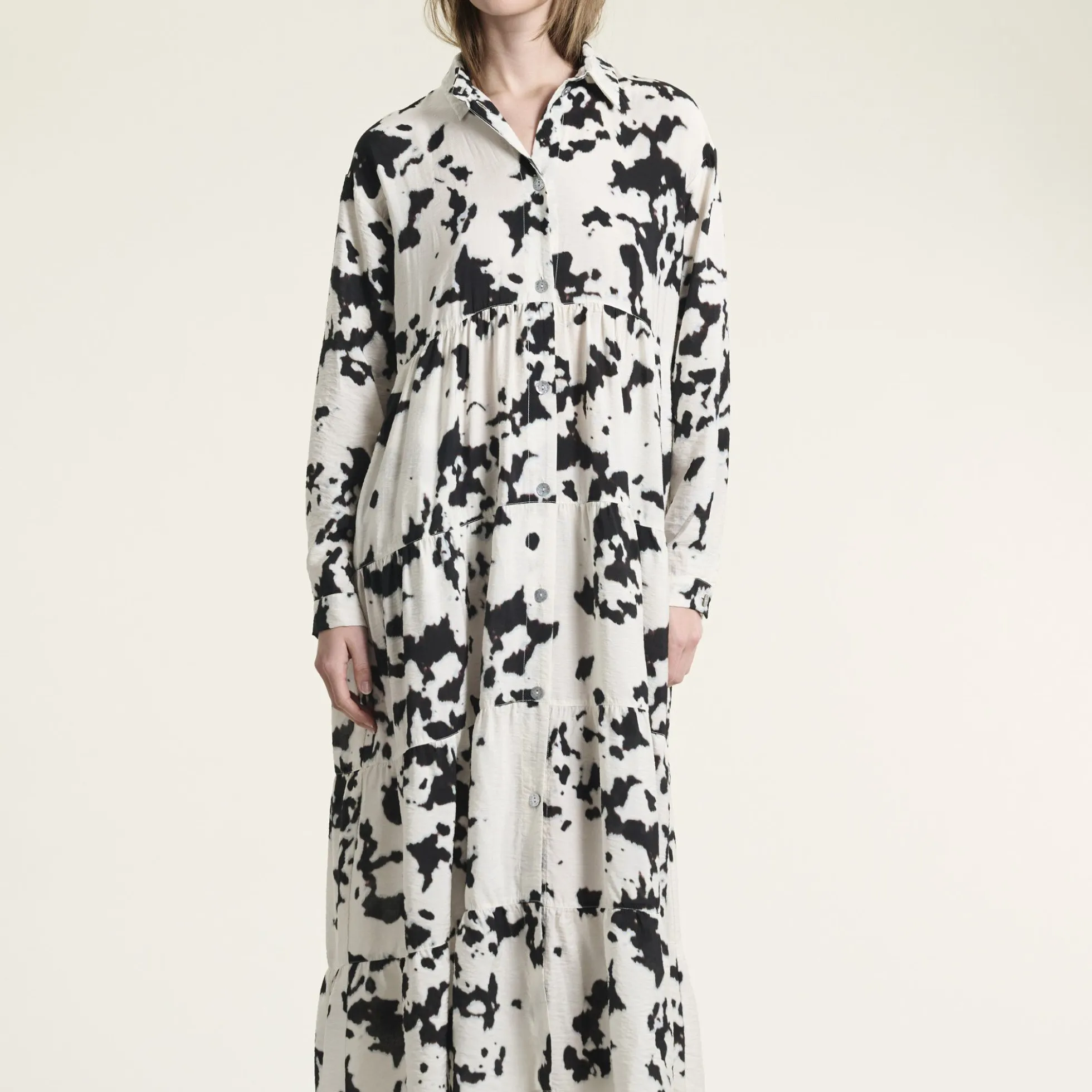 Yuri lang kjole, lily abstract lace